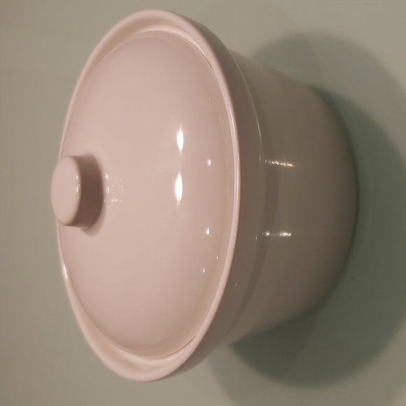 Crate & Barrel 6 White Bowls with Lid - Picture 2 of 8